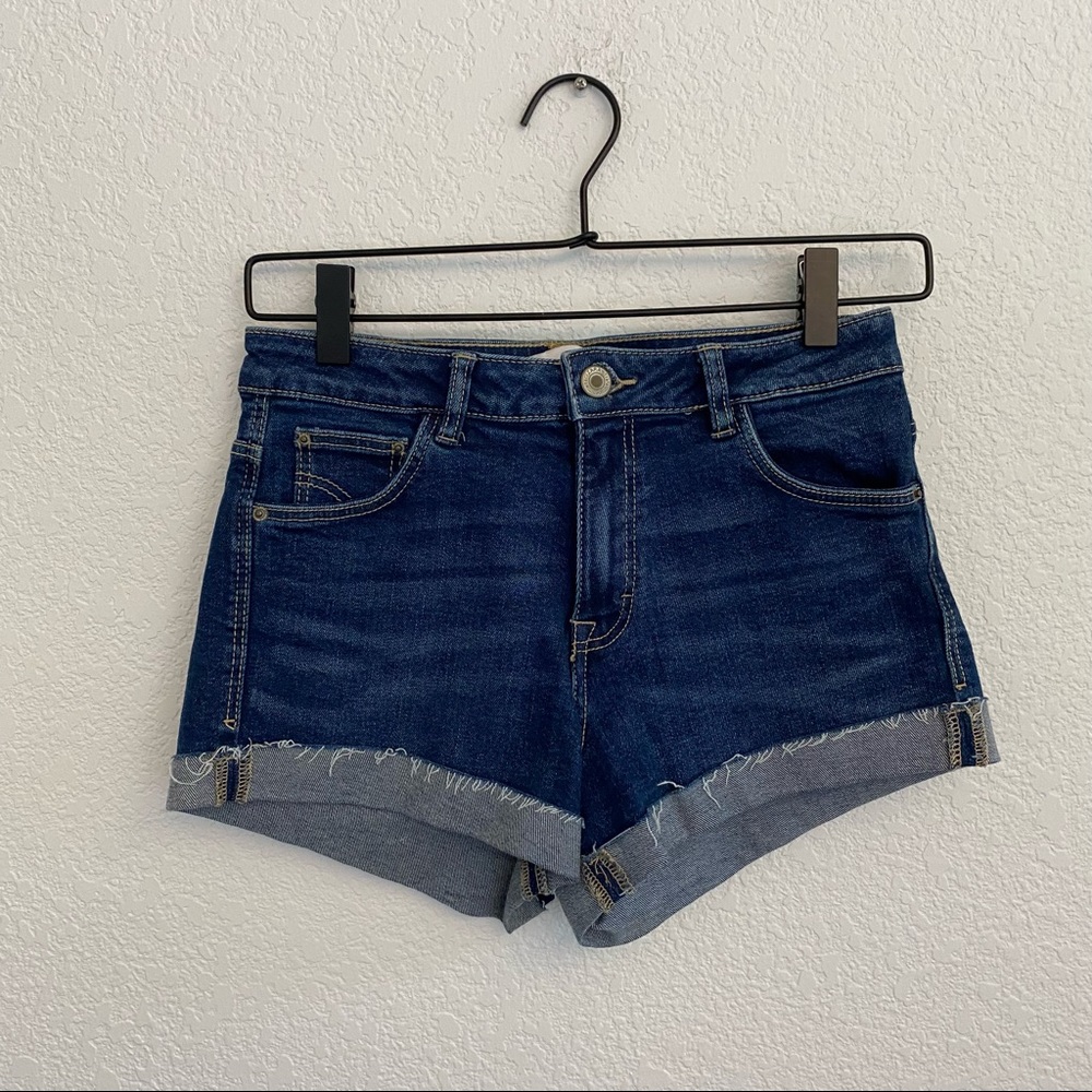 ZARA Women’s Size 2 Blue Medium Wash Cuffed Denim Jean Short